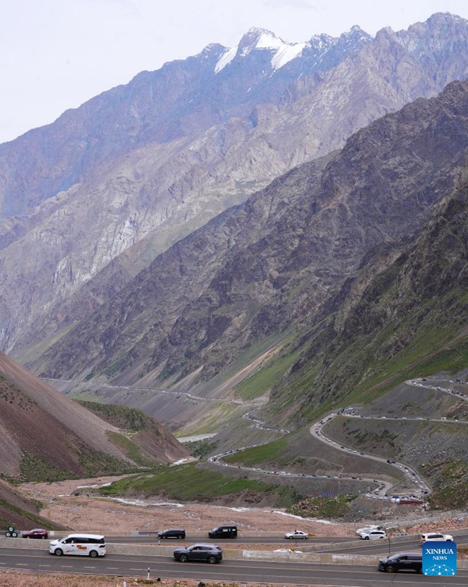 L'autostrada Duku in Cina registra un boom turistico durante l'estate